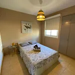 Cozy 2br Apt, Perfect For Getaways Lägenhet *