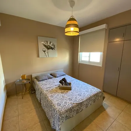 Cozy 2br Apt, Perfect For Getaways 公寓 *