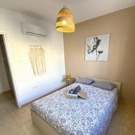 Cozy 2br Apt, Perfect For Getaways Apartment Larnaca