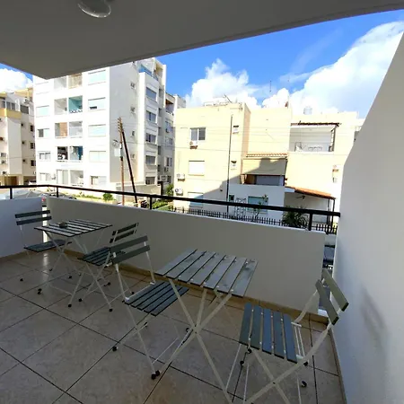 Cozy 2br Apt, Perfect For Getaways *