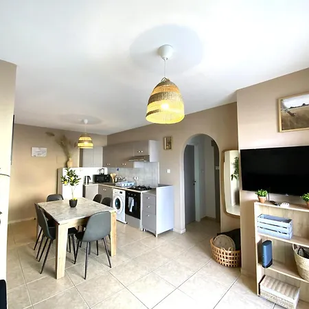 Cozy 2br Apt, Perfect For Getaways
